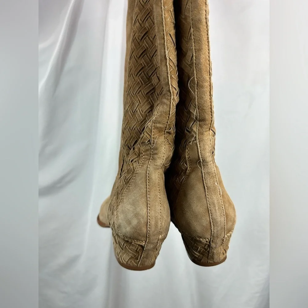 Ash brown woven boots size 8